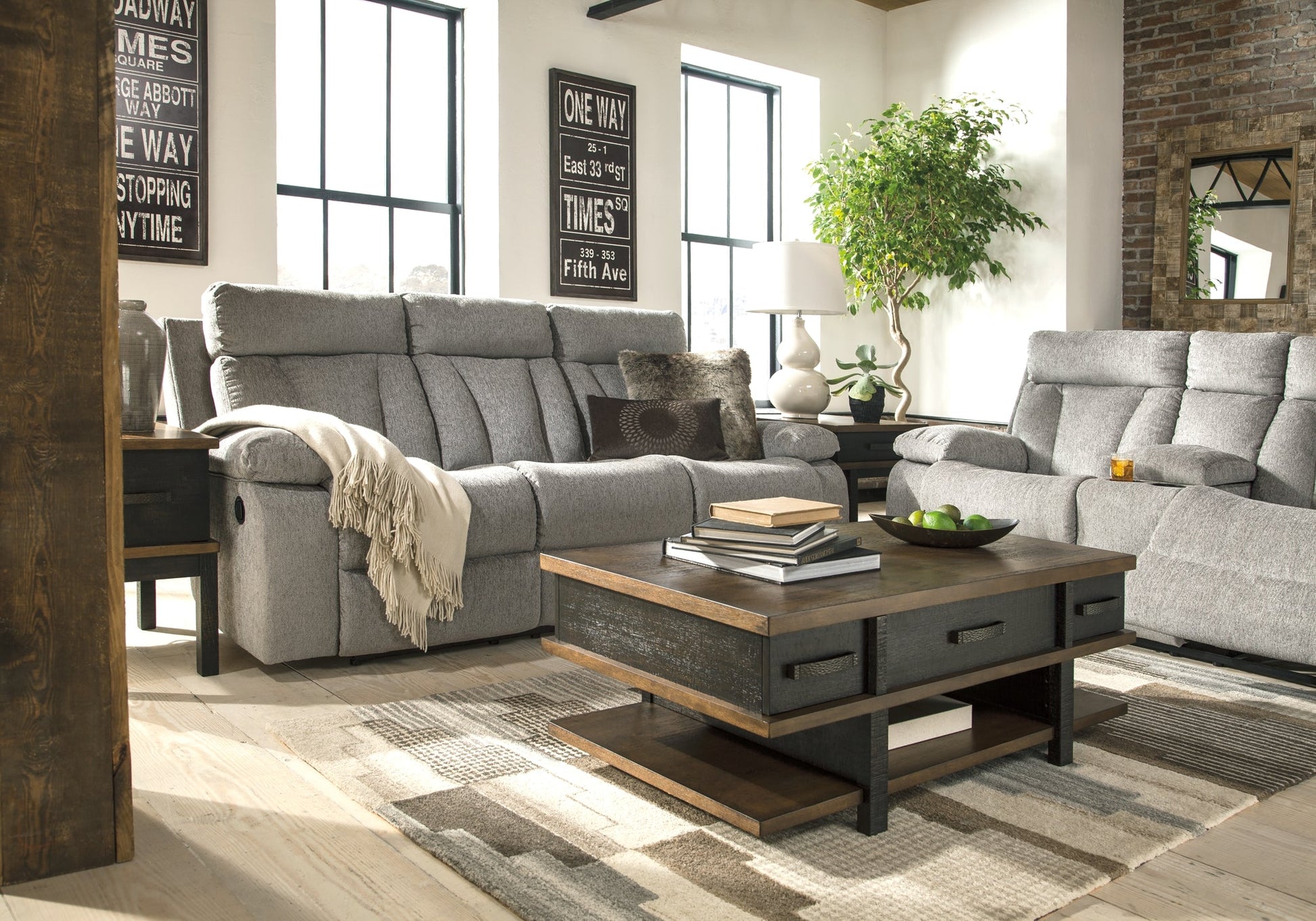 Mitchiner DBL Rec Loveseat w/Console at Cloud 9 Mattress & Furniture furniture, home furnishing, home decor