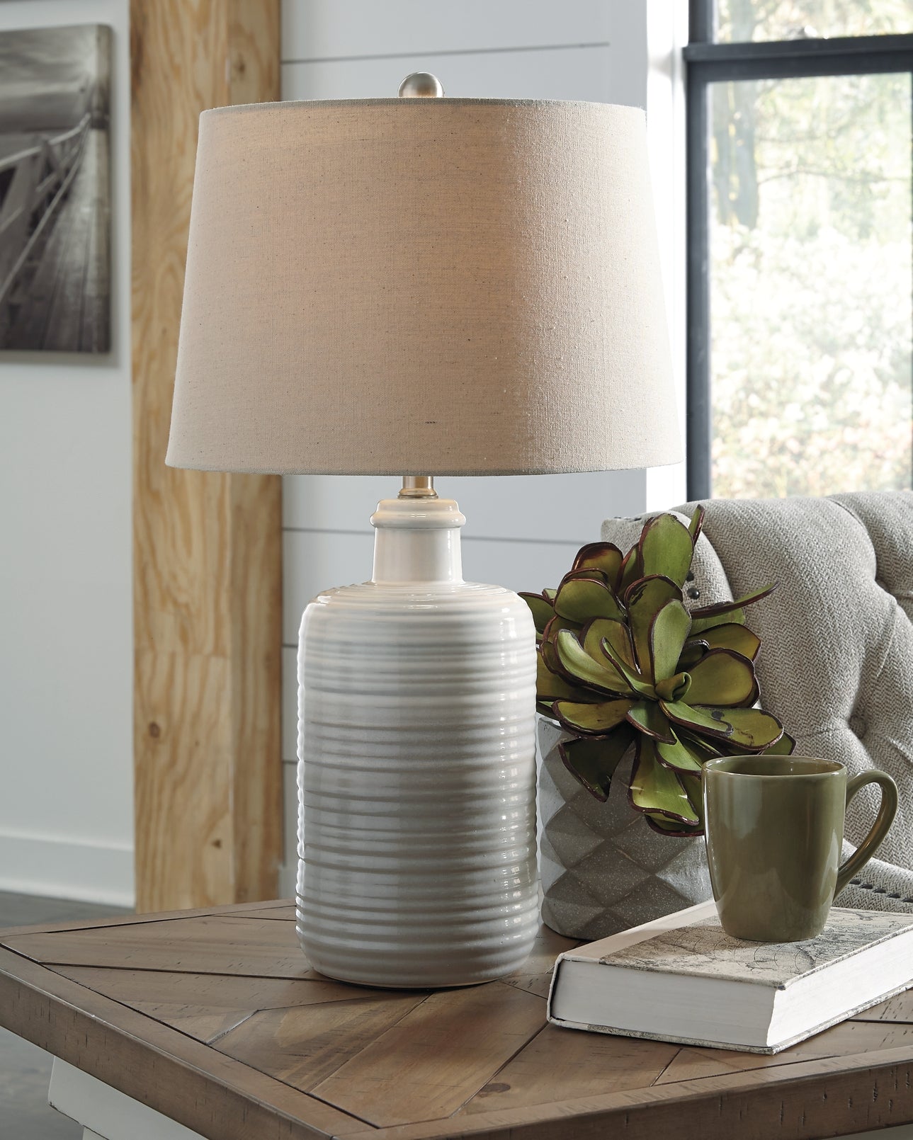Marnina Ceramic Table Lamp (2/CN) at Cloud 9 Mattress & Furniture furniture, home furnishing, home decor