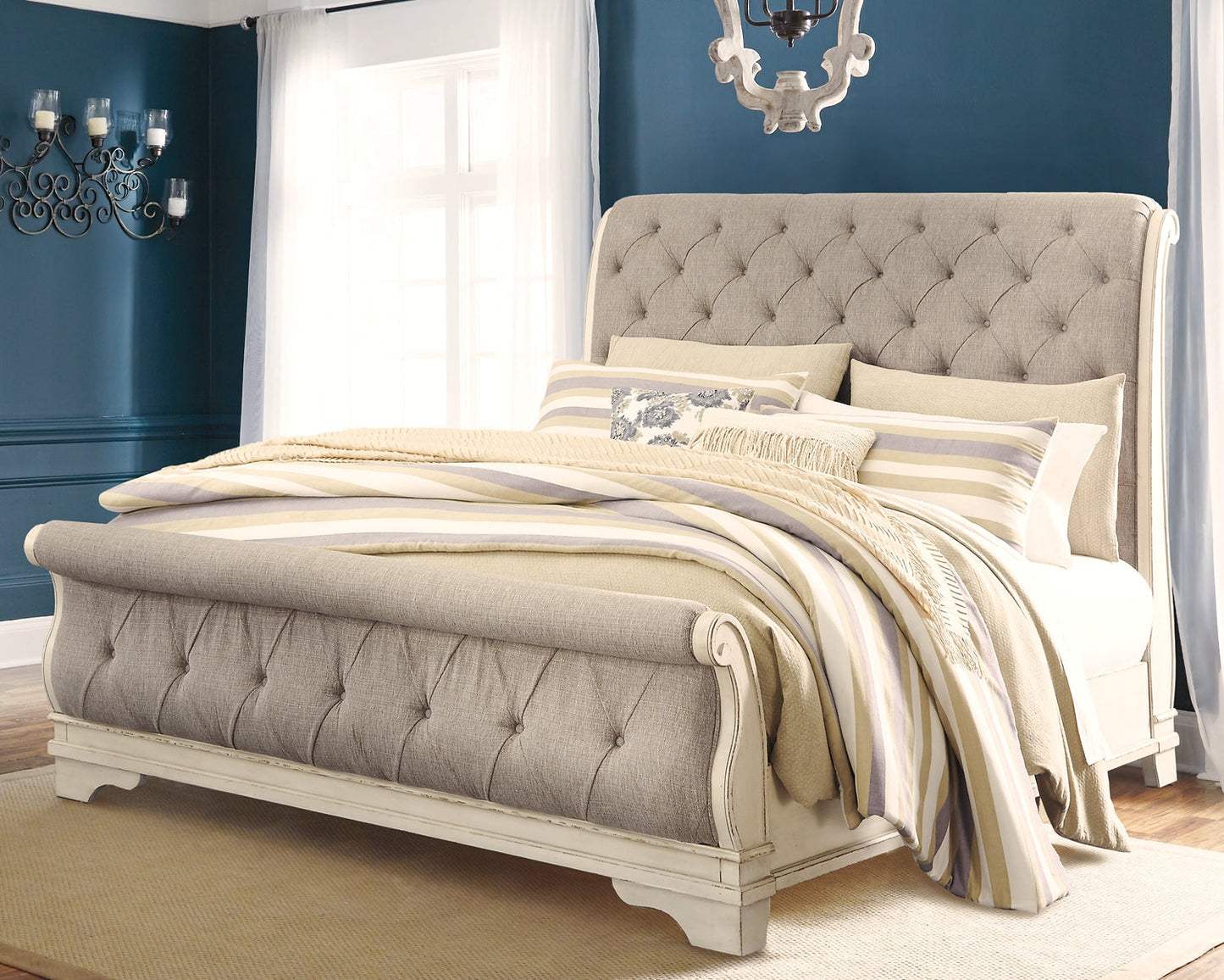 Realyn Queen Sleigh Bed with Mirrored Dresser and 2 Nightstands at Cloud 9 Mattress & Furniture furniture, home furnishing, home decor