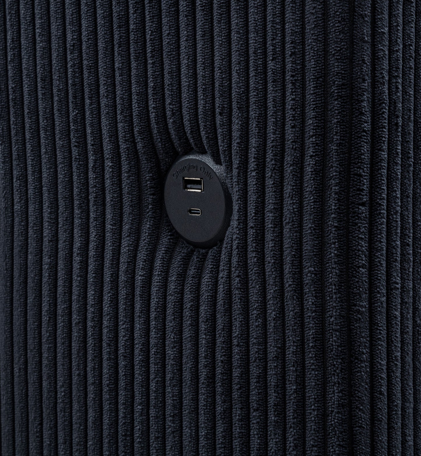 Tisdall Queen Flame Visualizer Wingback TV Bed Black