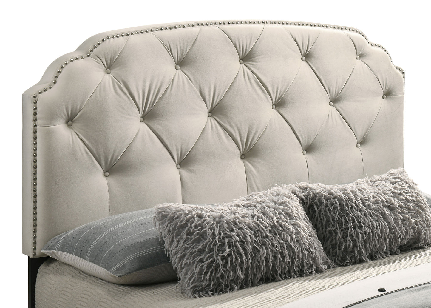 Marianna 4-drawer Upholstered Eastern King Storage Bed Cream