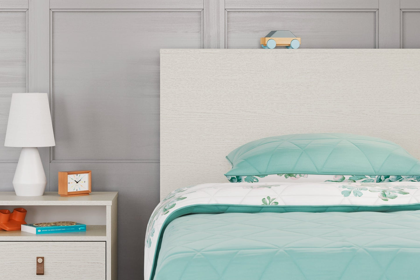 Aprilyn Twin Bookcase Headboard with Dresser and 2 Nightstands Cloud 9 Mattress & Furniture