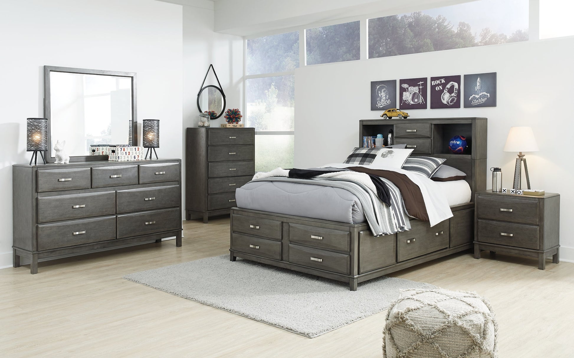 Caitbrook Queen Storage Bed with 8 Storage Drawers with Mirrored Dresser and 2 Nightstands Cloud 9 Mattress & Furniture