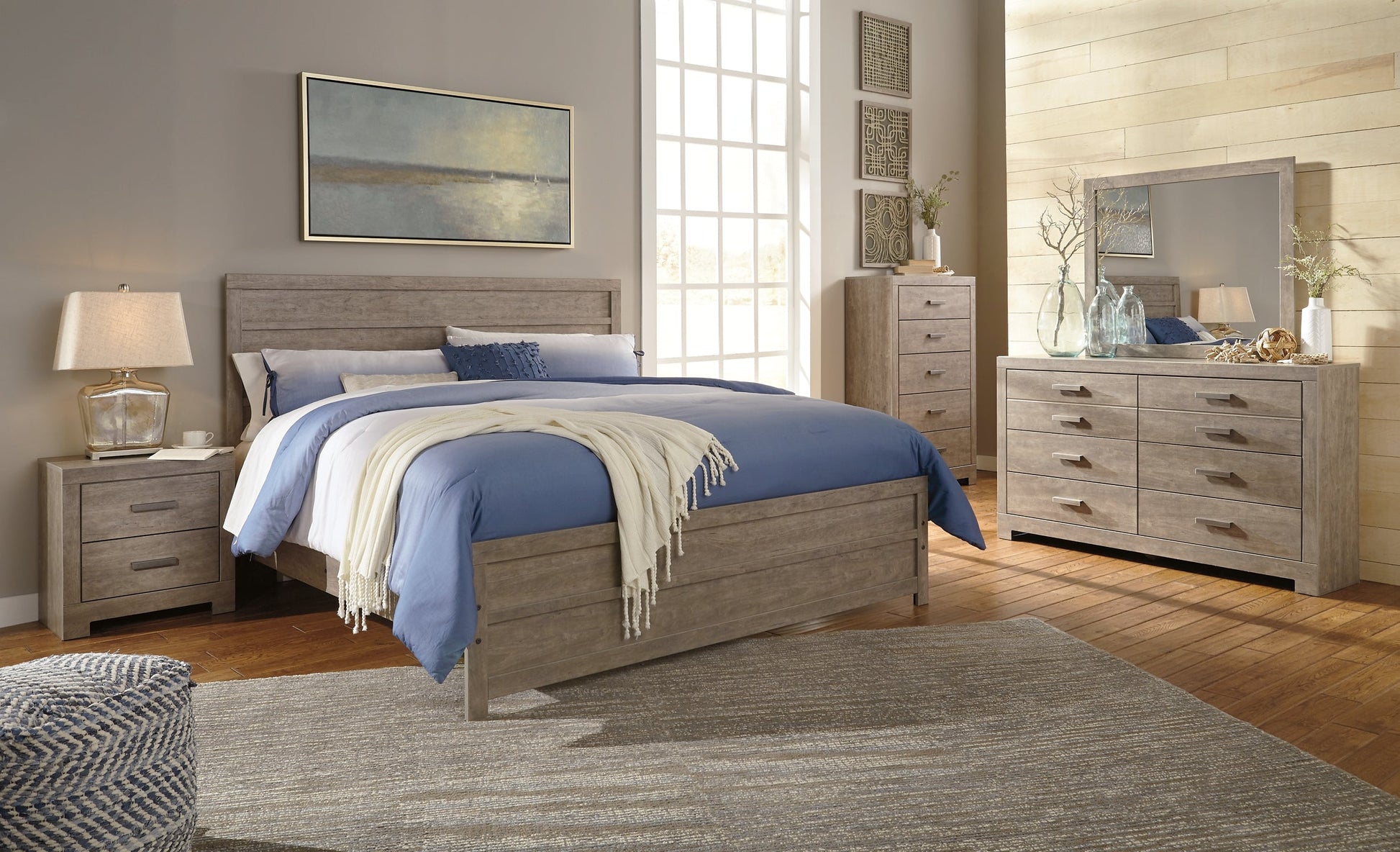 Culverbach King Panel Bed with Mirrored Dresser, Chest and 2 Nightstands Cloud 9 Mattress & Furniture
